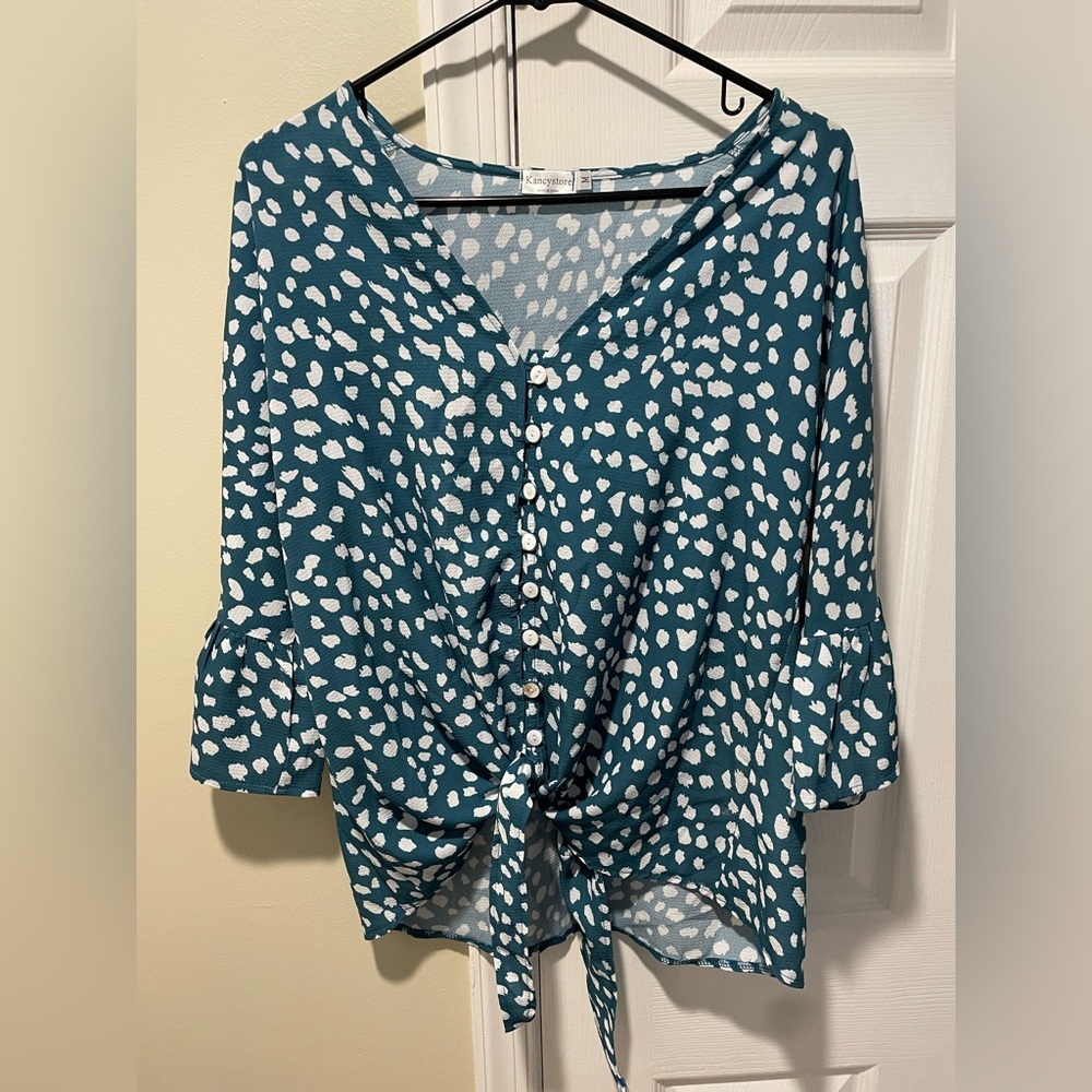 KancyStore Spotted Teal Front Tie Blouse